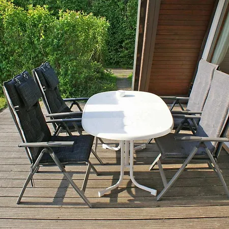 Zeltdachhaus Mit W_lan _ Parkplatz Casa de Férias Damp